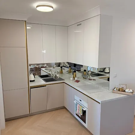 Olimpia Luxury דירה *